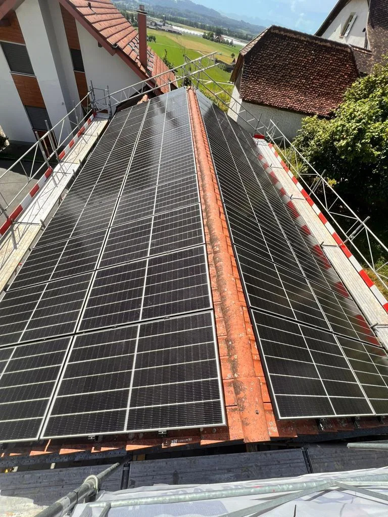 Aufdach-Anlage Walperswil, 18.0 kWp